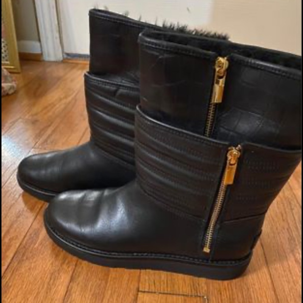 UGG Aviva black crocodile leather winter boots